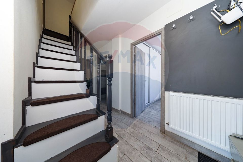 5 room House / Villa for sale
