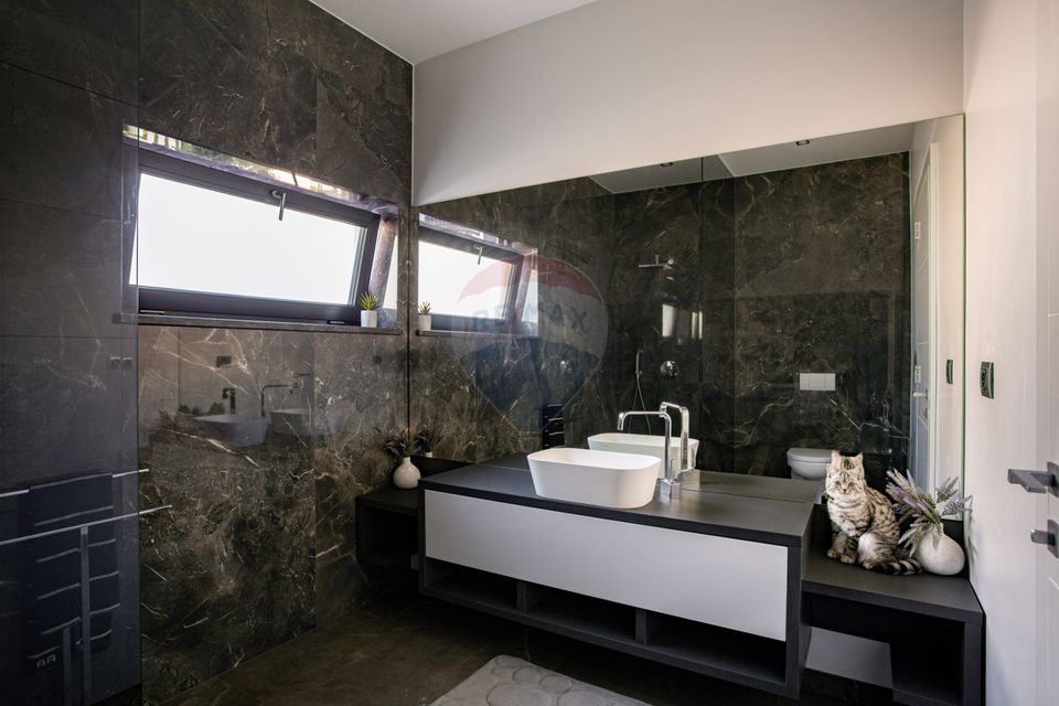 5 room House / Villa for sale, Aradul Nou area