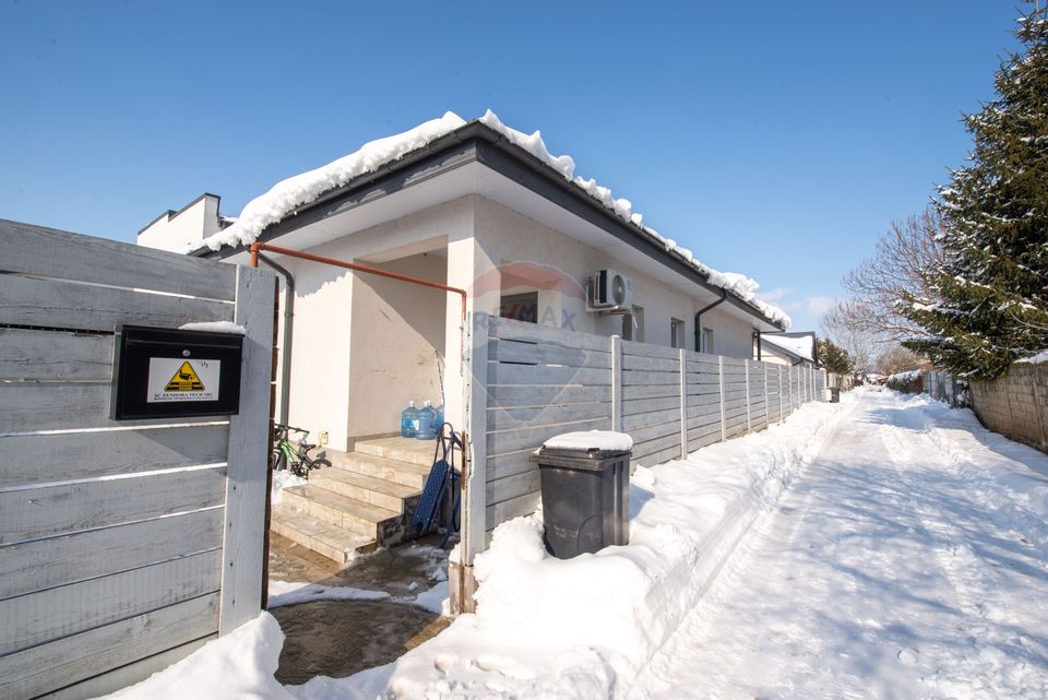 House for sale 3 bedrooms Domnesti str Floarea Soarelui Ilfov