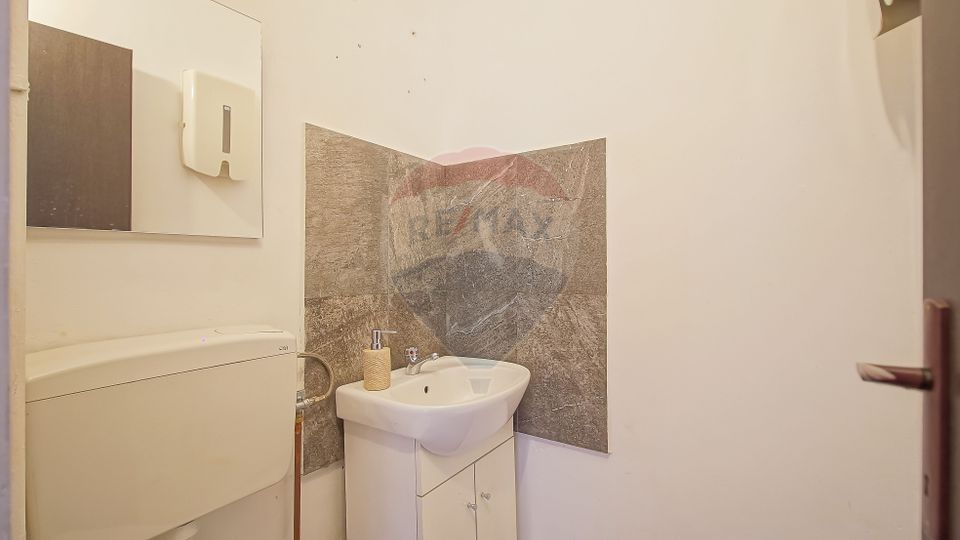 SPATIU 40 MP UTILI CU VAD | BULEVARDUL ALEXANDRU VLAHUTA NR. 21 |