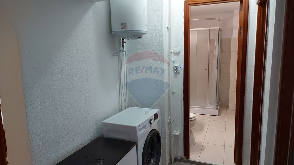 Închiriere apartament 3 camere – Bulevardul Unirii