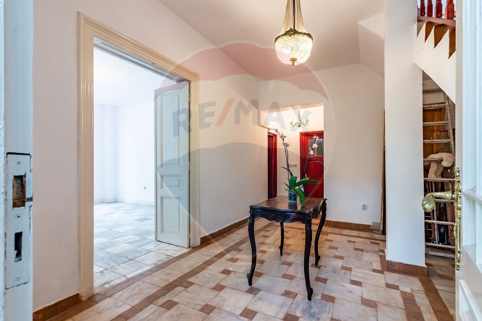 3-room apartment for rent in Unirii-Universitate area