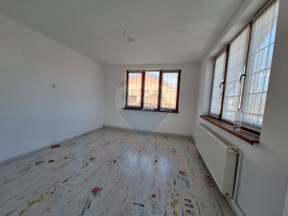 316sq.m Commercial Space for rent, Terezian area