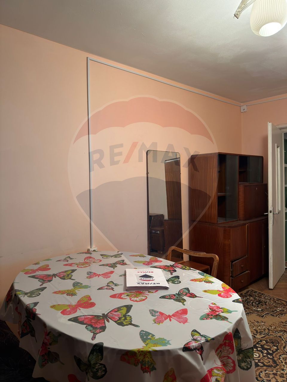 Garsoniera de închiriat- Calea Bucuresti