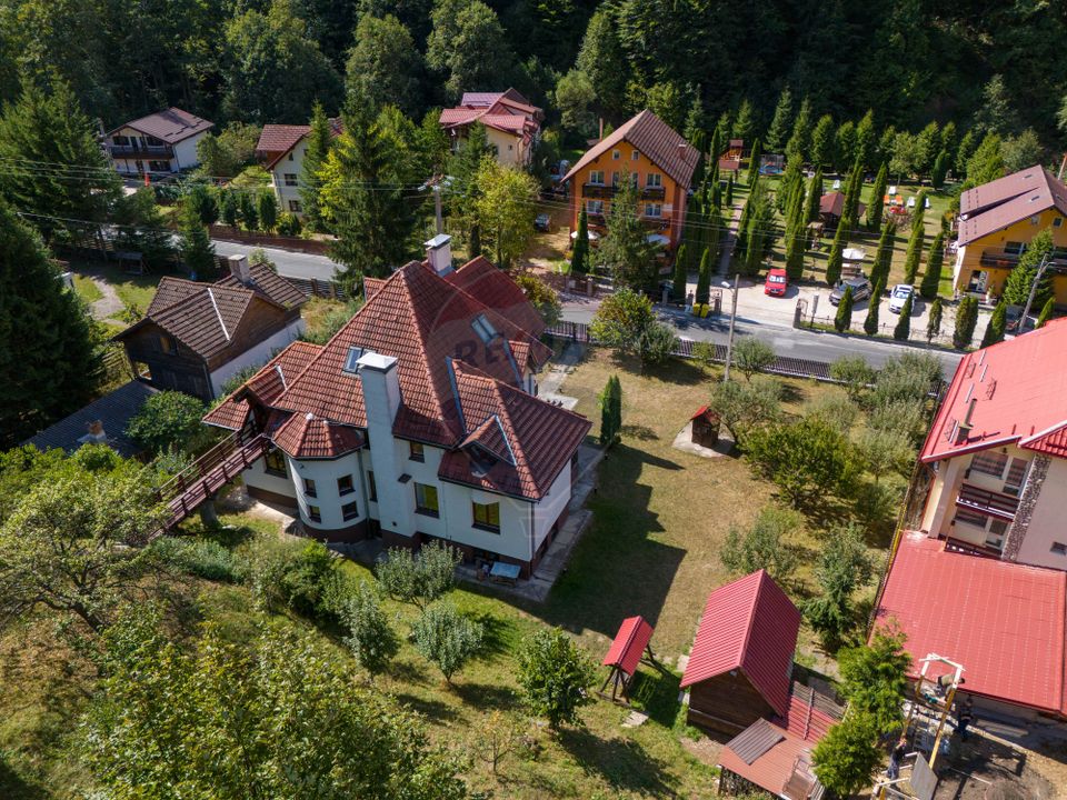 Vilă Moieciu, 375 mp util + teren 2.992 mp, View - Comision 0