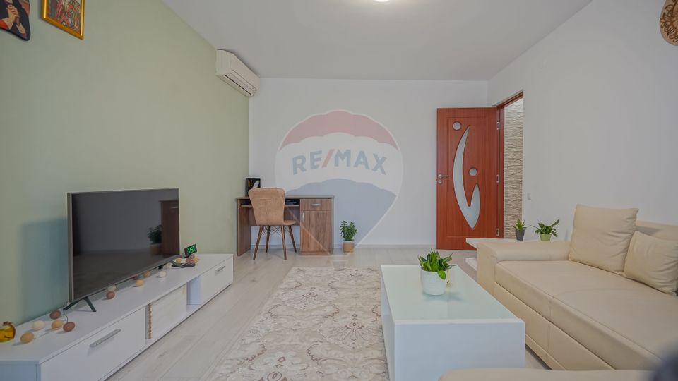 COMISION 0%!|Apartament cu 2 camere|Decomandat|Astra|Orientare SE