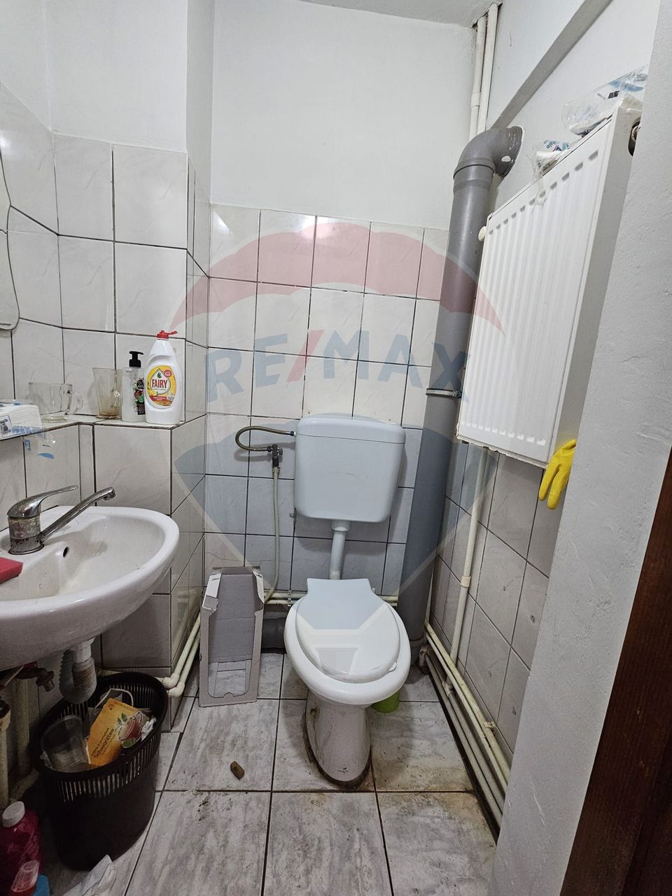 45sq.m Commercial Space for rent, Central area