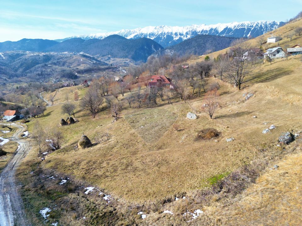 Land 1,912sqm Magura / Drumul Principal