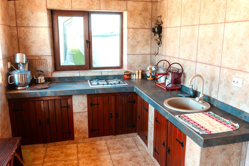 4 room House / Villa for sale