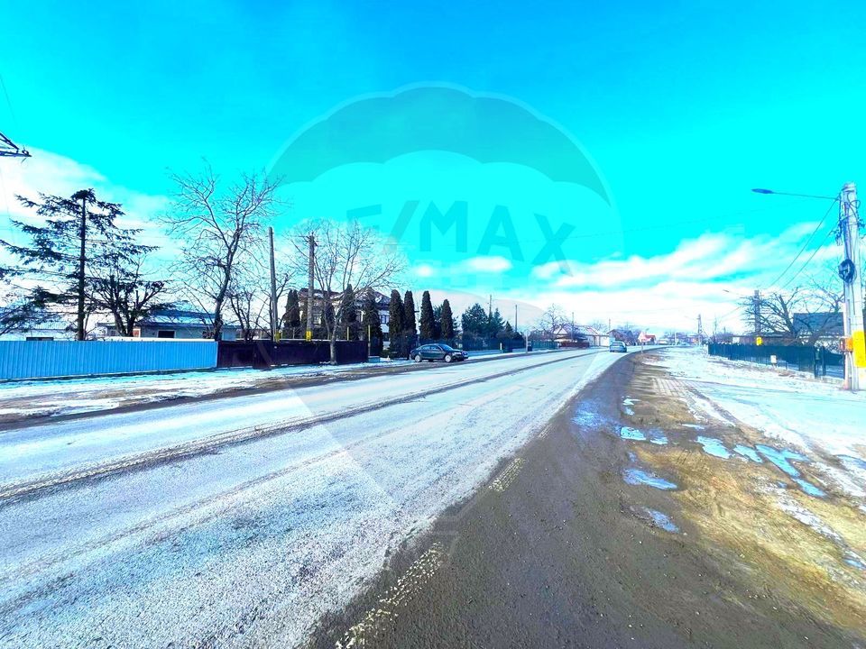 Teren de vânzare strada Bradului zona Lilieci