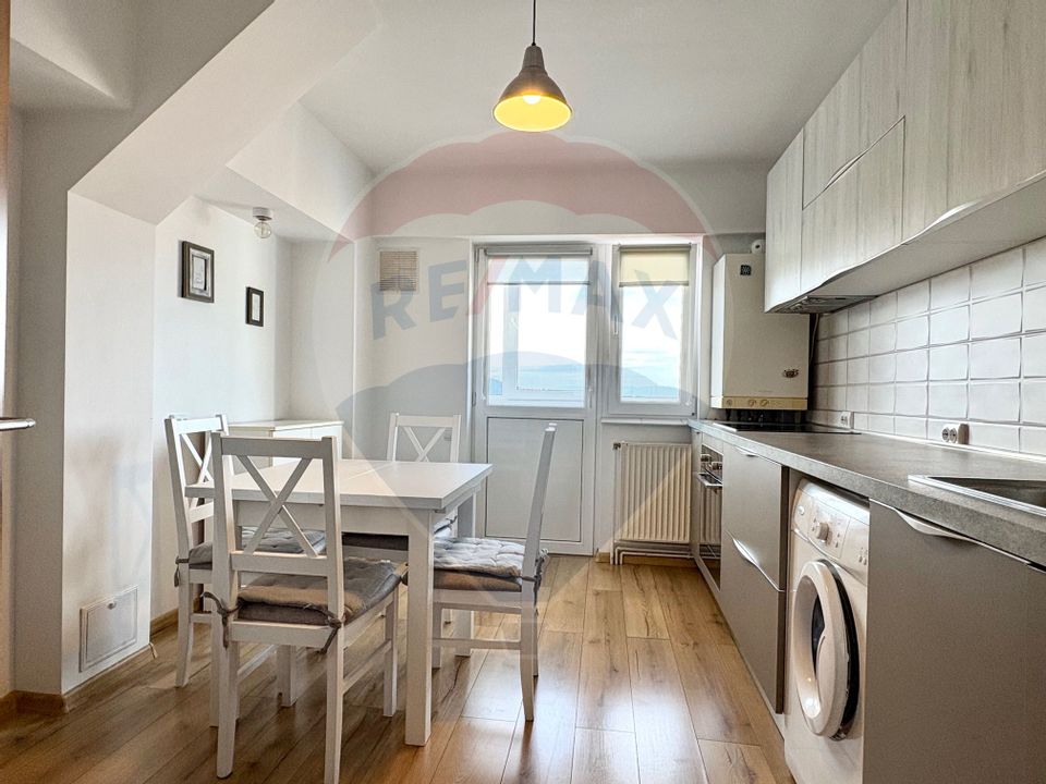 Apartament 3 camere,  Calea Bucuresti -zona Mc Donald's