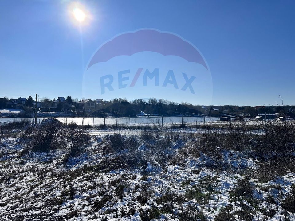 Teren intravilan 500mp, langa lac, acces drum principal - Corbeanca