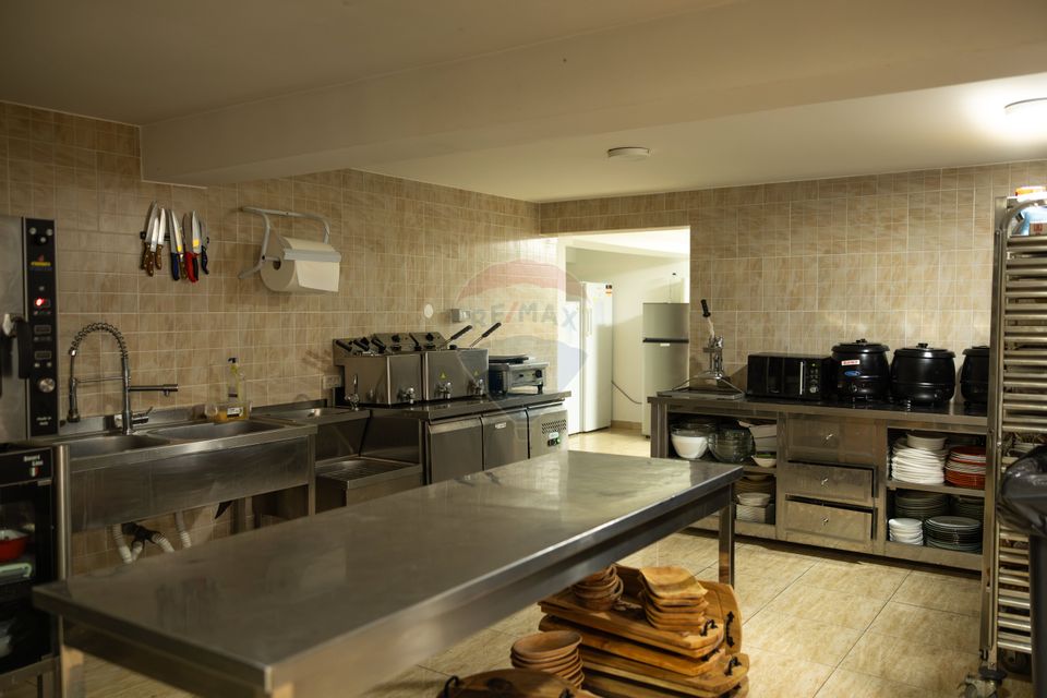 Casa spatioasa de vanzare