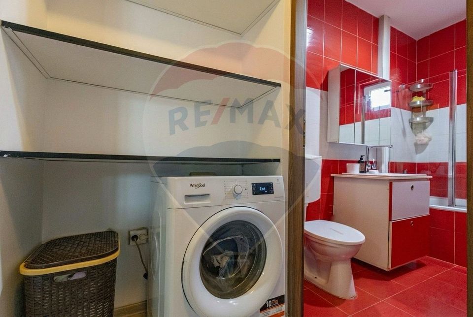 Apartament spațios cu 3 camere, 61 mp, mansardă în zona Iullius Mall