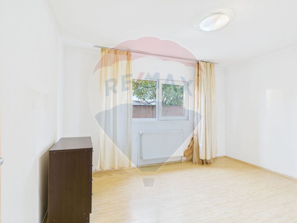 Casă / Vilă 6 camere Pantelimon