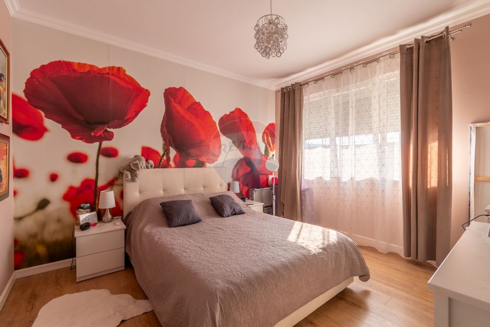 Apartament de vanzare, 3 camere, Strada Sesul de Sus, Zona Pepco