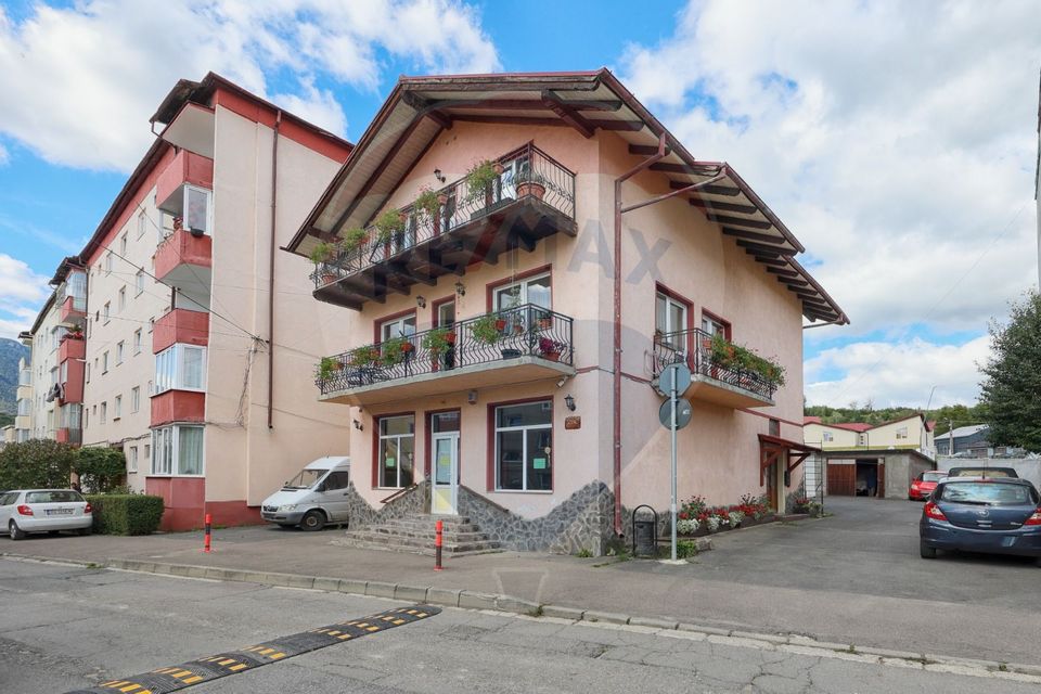 Vila de inchiriat în Zarnesti – locuinta, afacere sau ambele