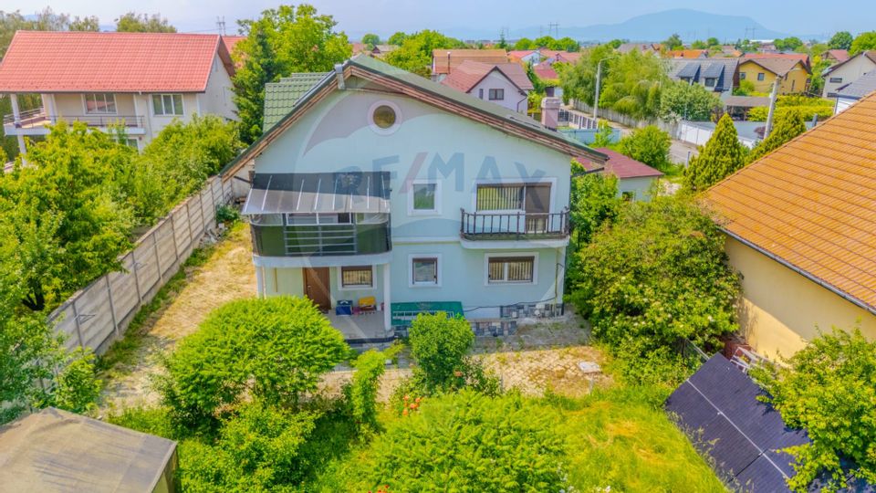 10 room House / Villa for sale