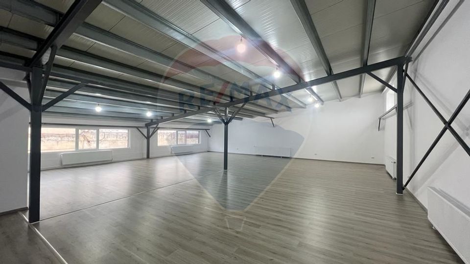 Spatiu comercial de 990mp de inchiriat