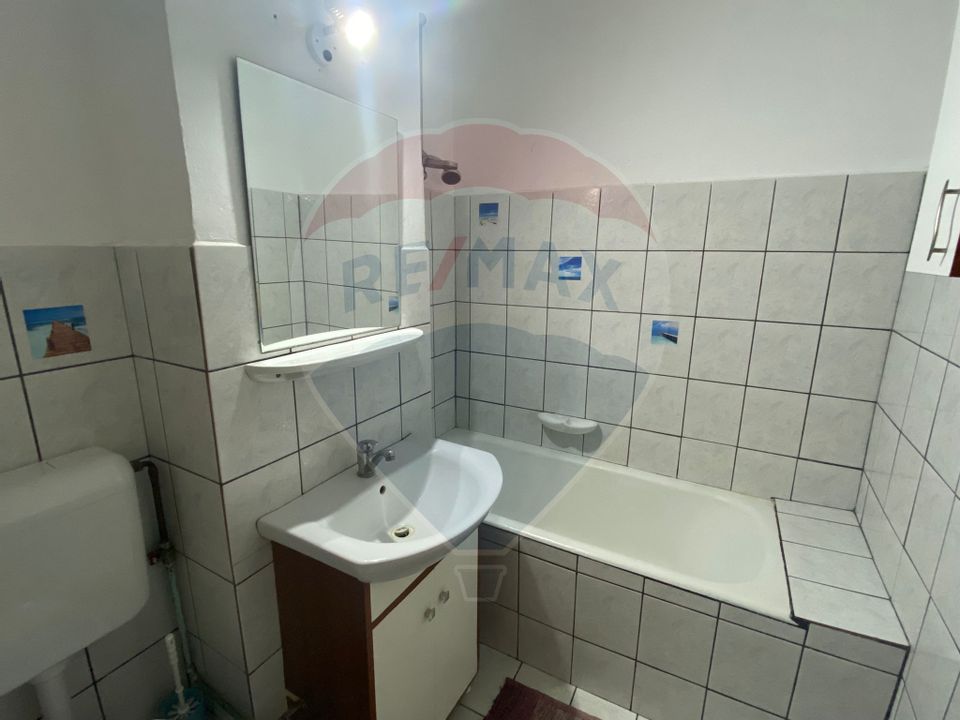 4 room Apartment for rent, Aurel Vlaicu area