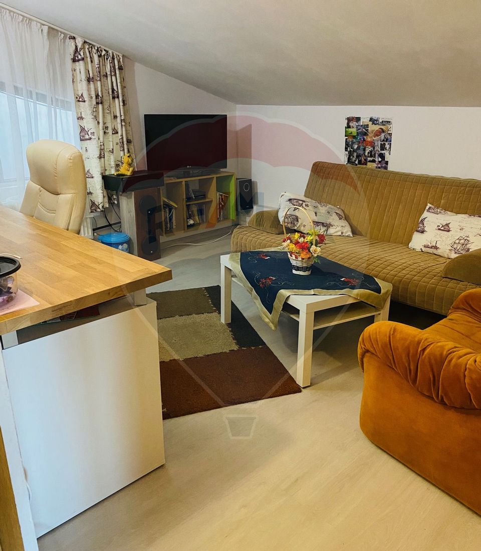 Attic for sale with 3 rooms in the Bazilescu Park area