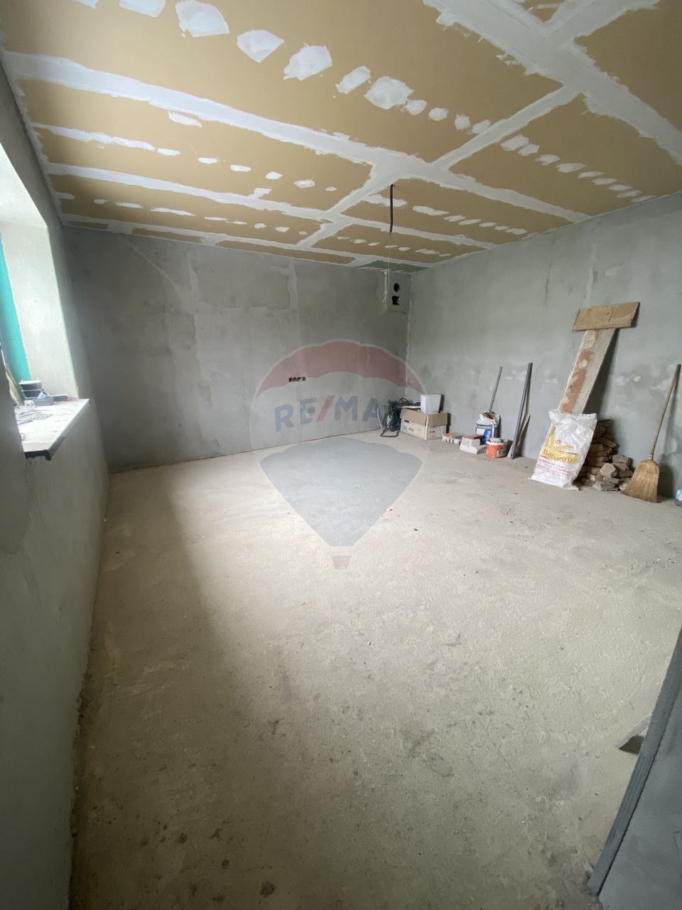 2 room Apartment for sale, Central area