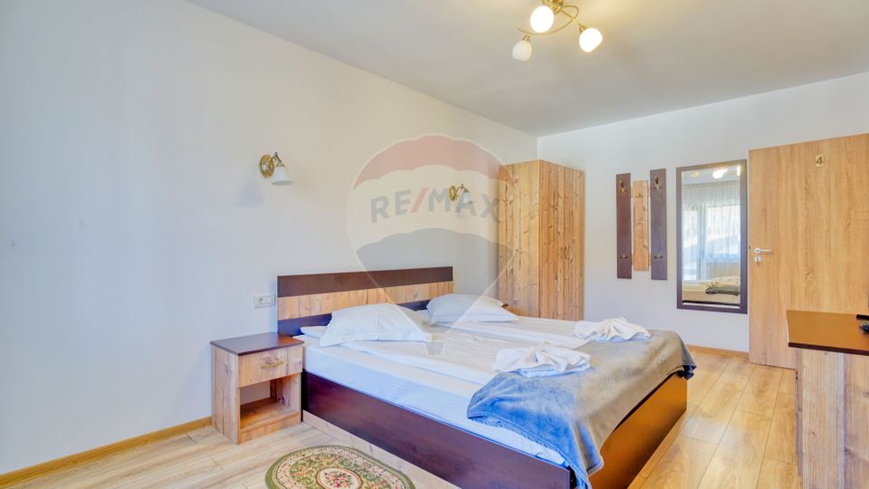 15 room Hotel / Pension for sale