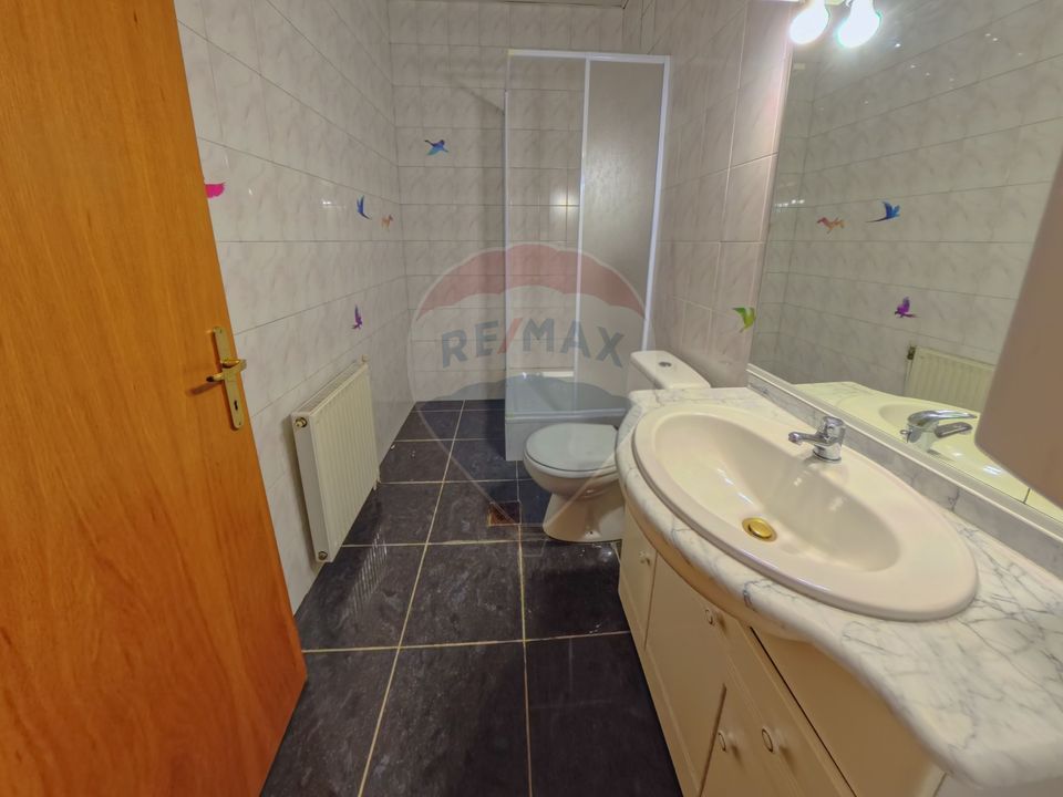 18sq.m Office Space for rent, Ultracentral area