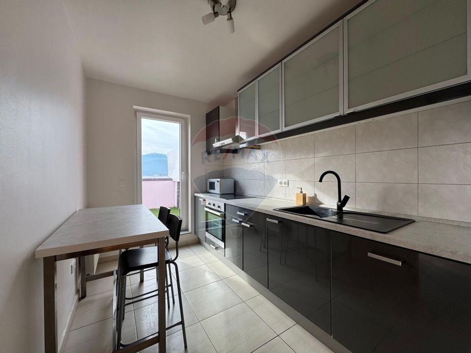 Penthouse Exclusiv-Vedere Superbă spre Munți, de INCHIRIAT