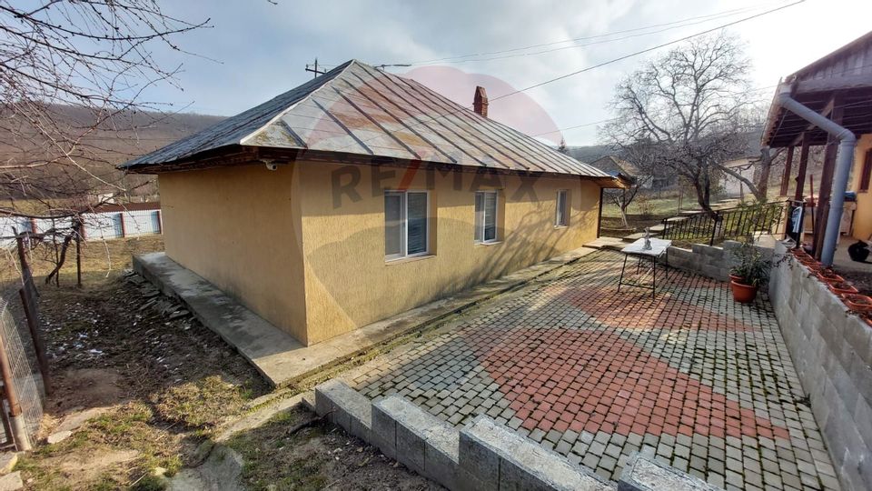 4 room House / Villa for sale