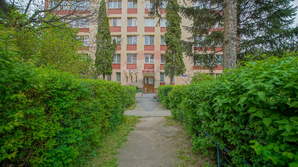 Apartament cu priveliște, Str De Mijloc, Comision 0