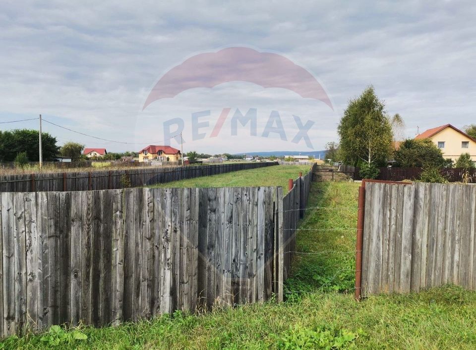 Teren 978mp Bod / Strada Garii