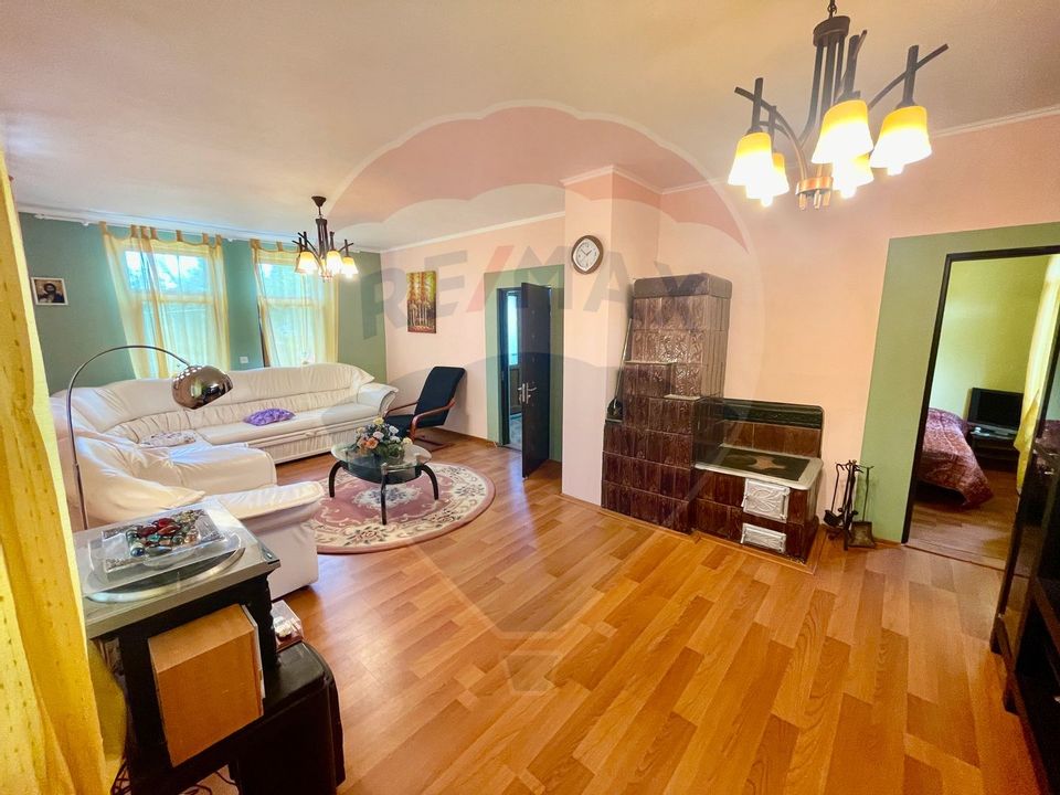 4 room House / Villa for sale