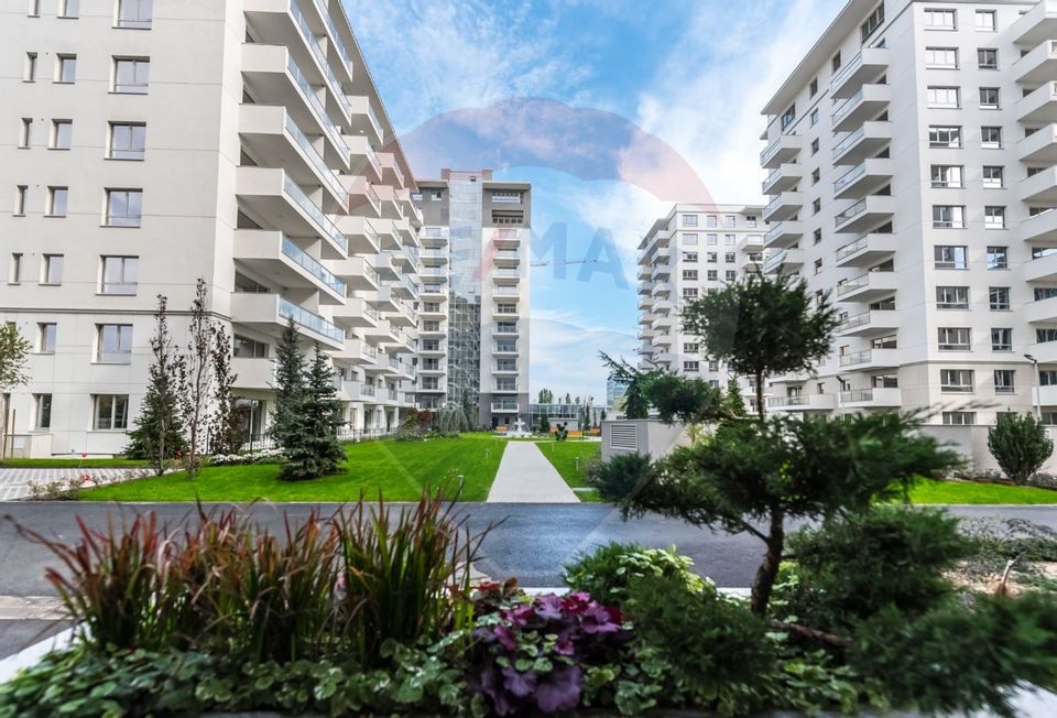 Bright apartment with 2 rooms and parking in Luxuria Domenii Residence