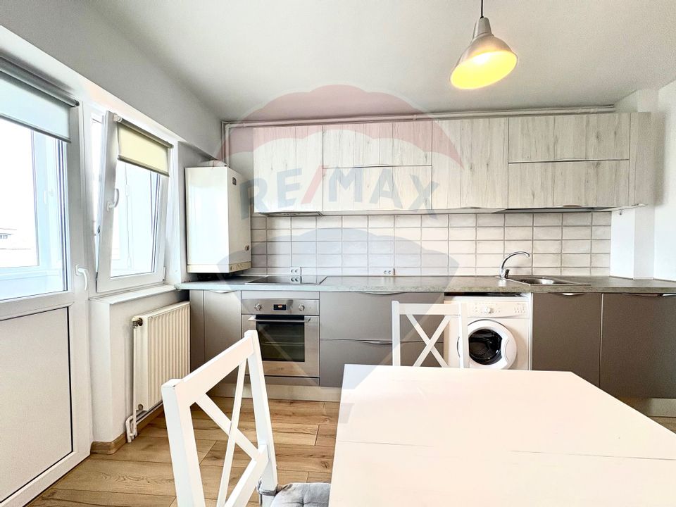 Apartament 3 camere,  Calea Bucuresti -zona Mc Donald's