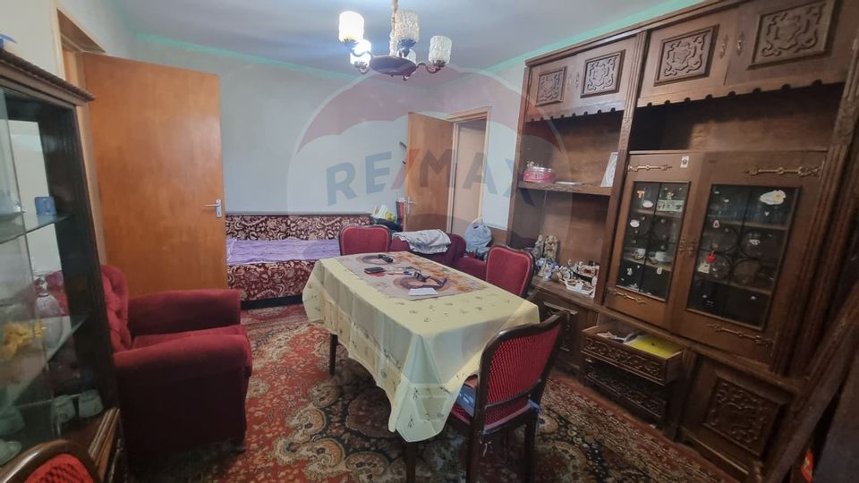 Apartament 3 camere Metrou / Parc Titan - Aleea Solidarităţii