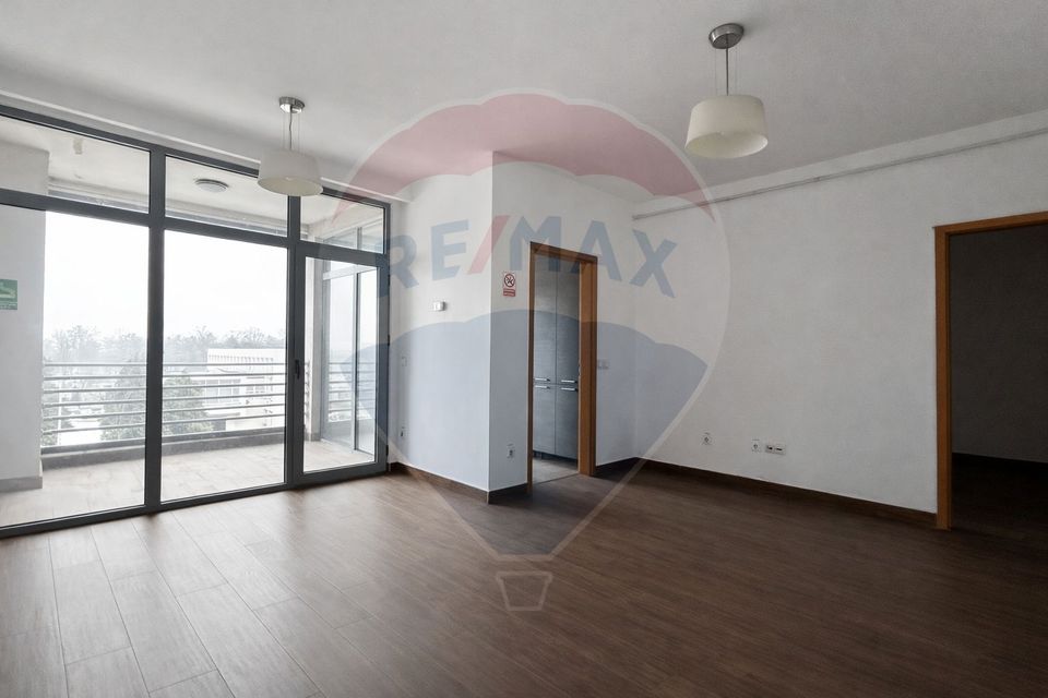 83sq.m Office Space for rent, Central area