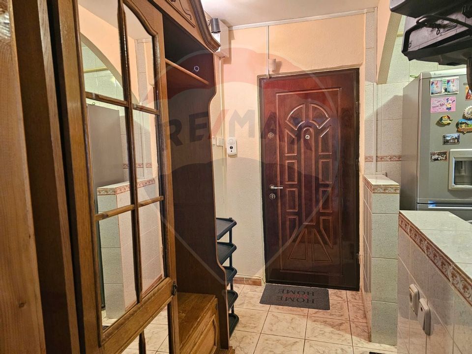 Apartament cu 2 camere strada Prieteniei, parter!