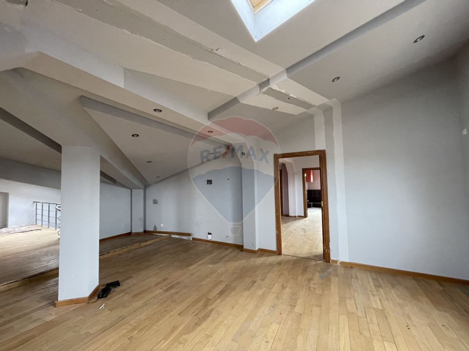 Vilă individuala Baneasa DN1 pentru muncitori / azil / after
