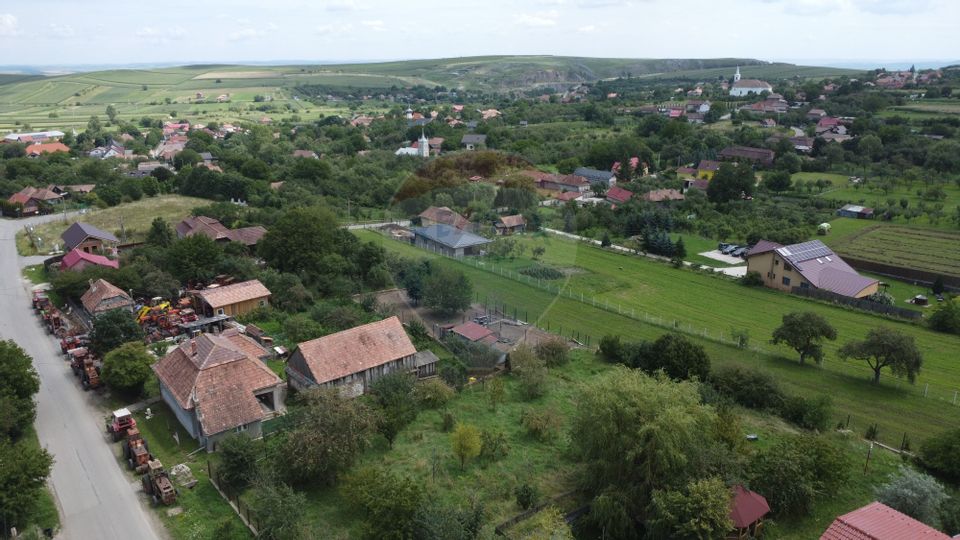 Casa cu teren in Tureni de 2300 mp, la 20 km de Cluj-Napoca