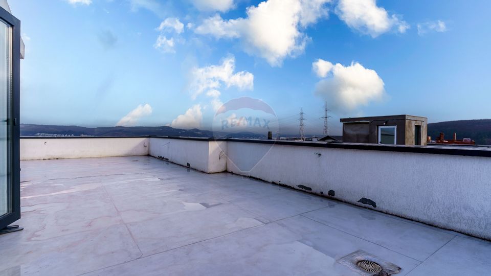 Duplex spre vânzare, zona Vivo