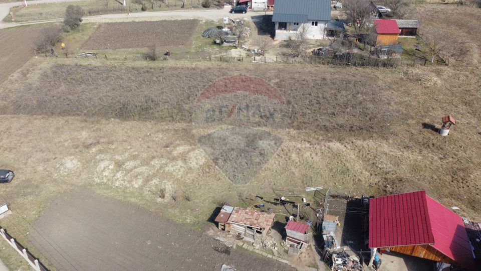 Teren intravilan Aghiresu-Fabrici comuna Aghiresu toate utilitatile