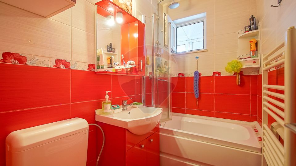 COMISION 0%|Apartament cu 3 camere|Decomandat|Noua|Loc de parcare