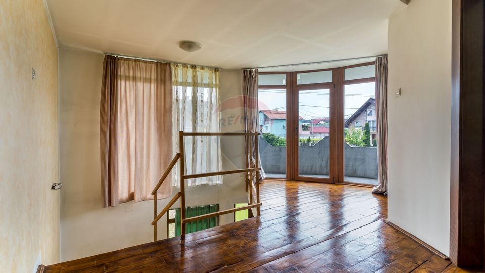 6 room House / Villa for sale, Central area