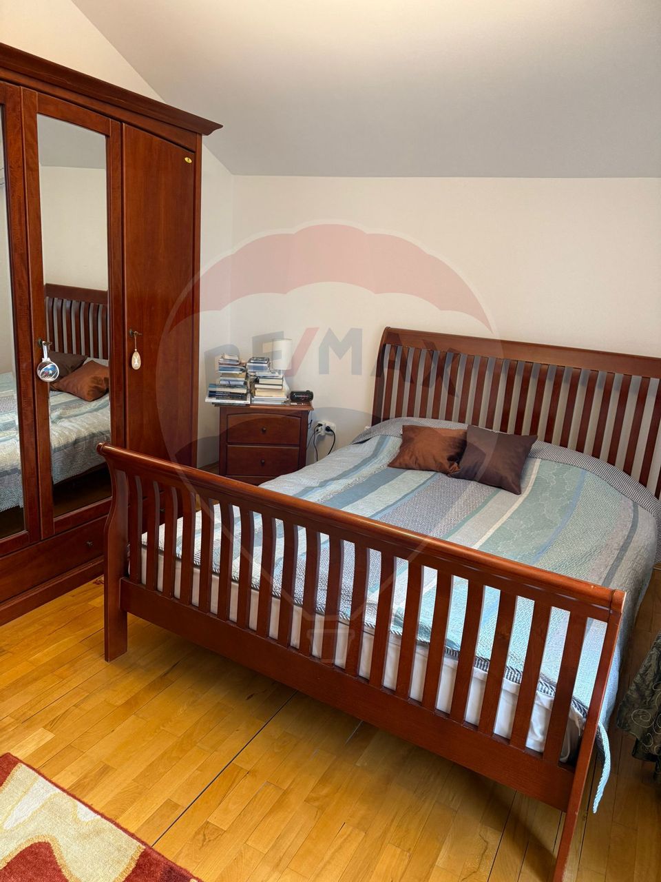 6 room House / Villa for rent, Valea Borcutului area