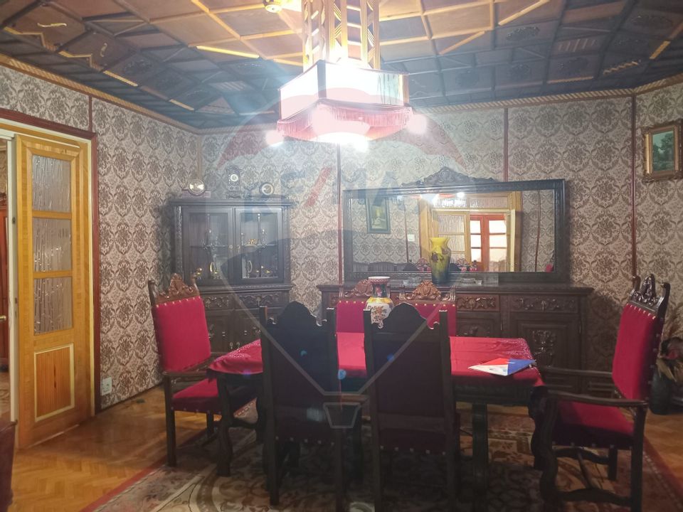 6 room House / Villa for sale, Ultracentral area