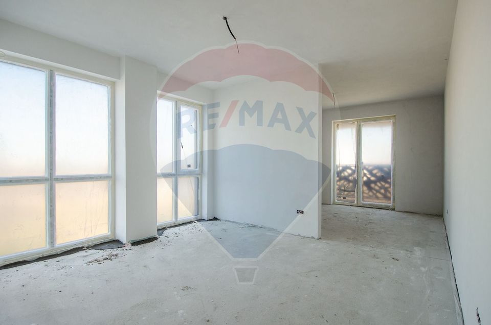 Apartament cu 2 camere de vânzare nou + Loc de parcare!