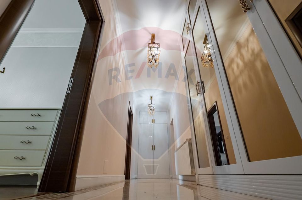 Penthouse de vanzare in Mamaia vedere frontala lac si marea Neagra