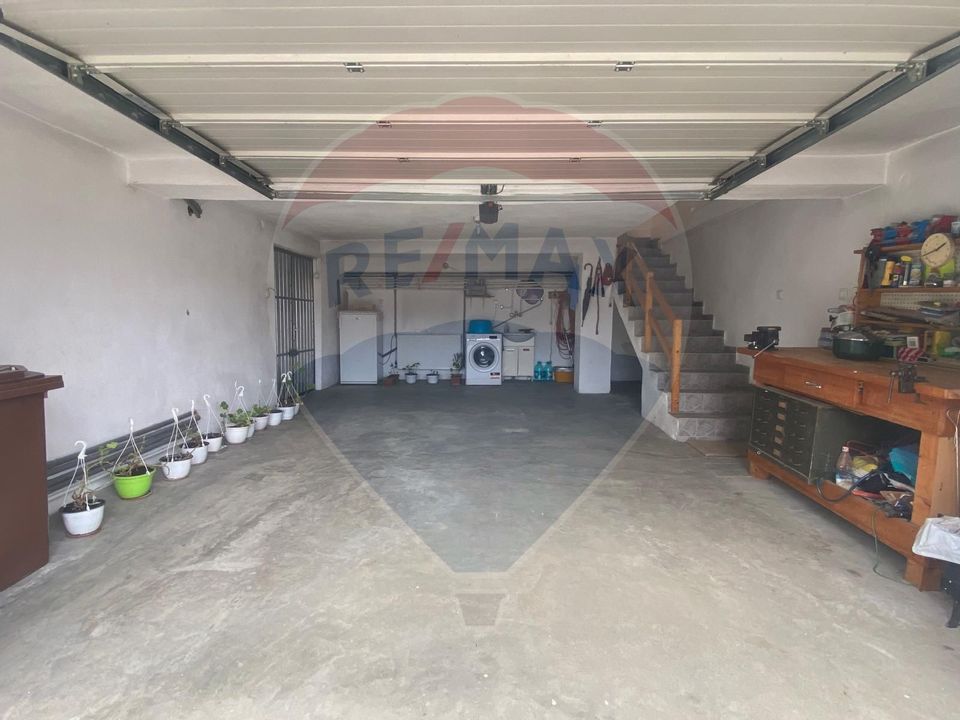 Casă / Vilă cu 6 camere de vânzare Podul Dambovitei/ Arges