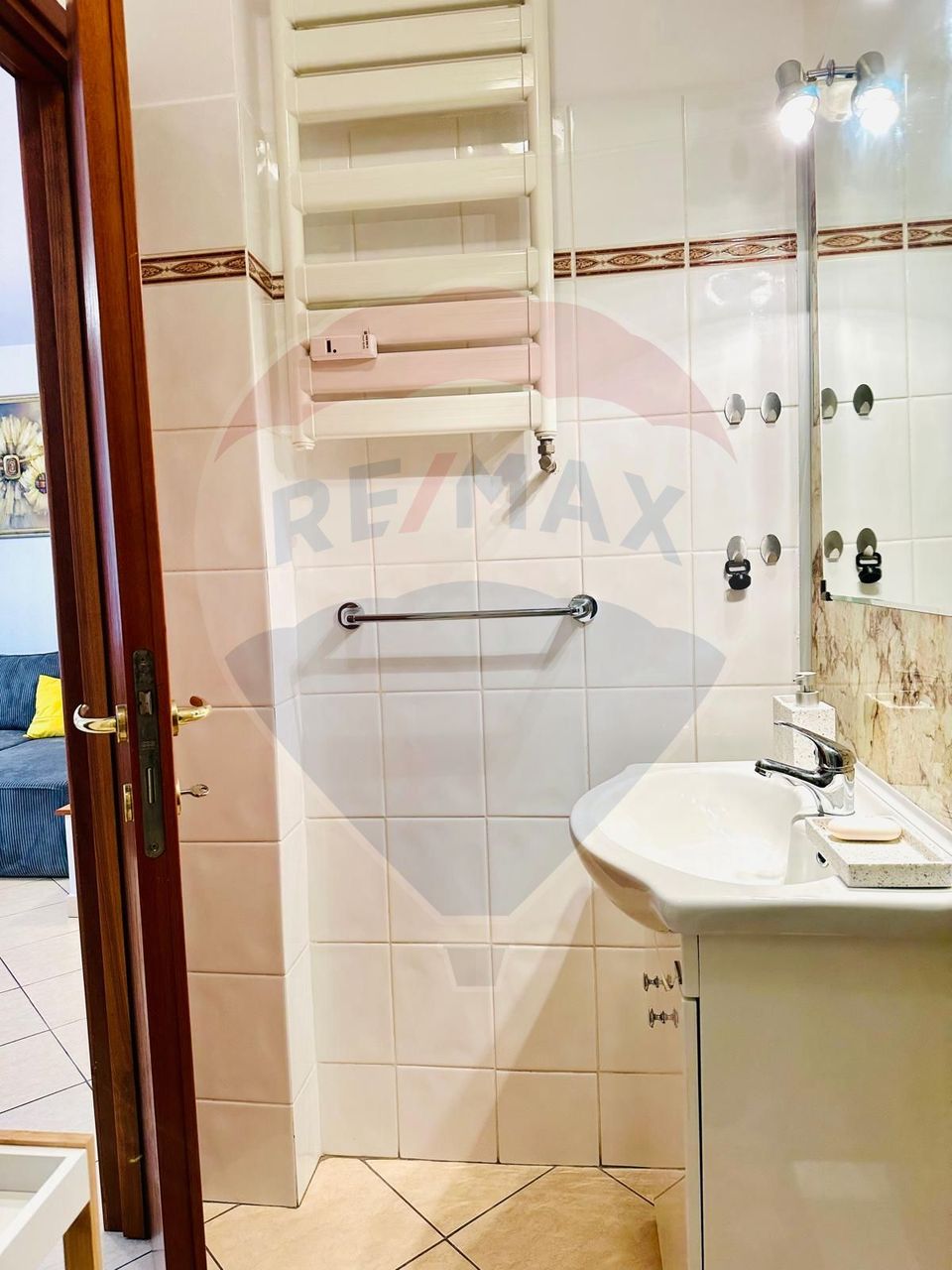 2 room Apartment for rent, Unirii area